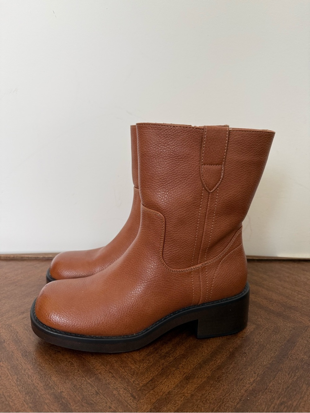 MIA Mid-Calf Campus Boots - Size 9 (EUR 40)